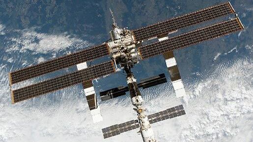 Корабль "Прогресс МС-32" отстыкуется от МКС