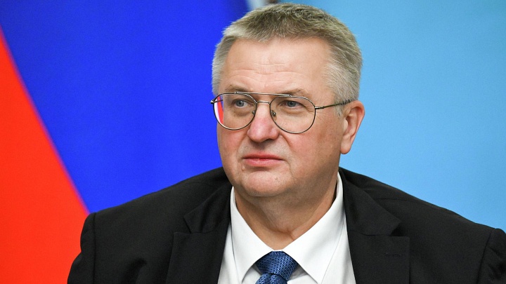 Оверчук объяснил, что определяет будущее России
