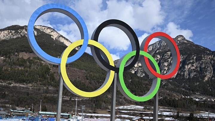 Россияне должны быть допущены на соревнования, заявила Петрова