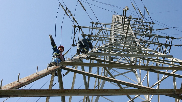 Зарплаты в энергетике за год выросли на 74 процента