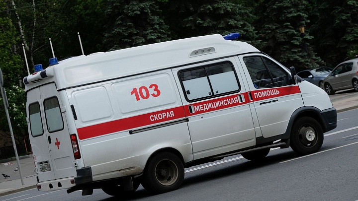 В ДТП с электробусом на западе Москвы пострадали два человека